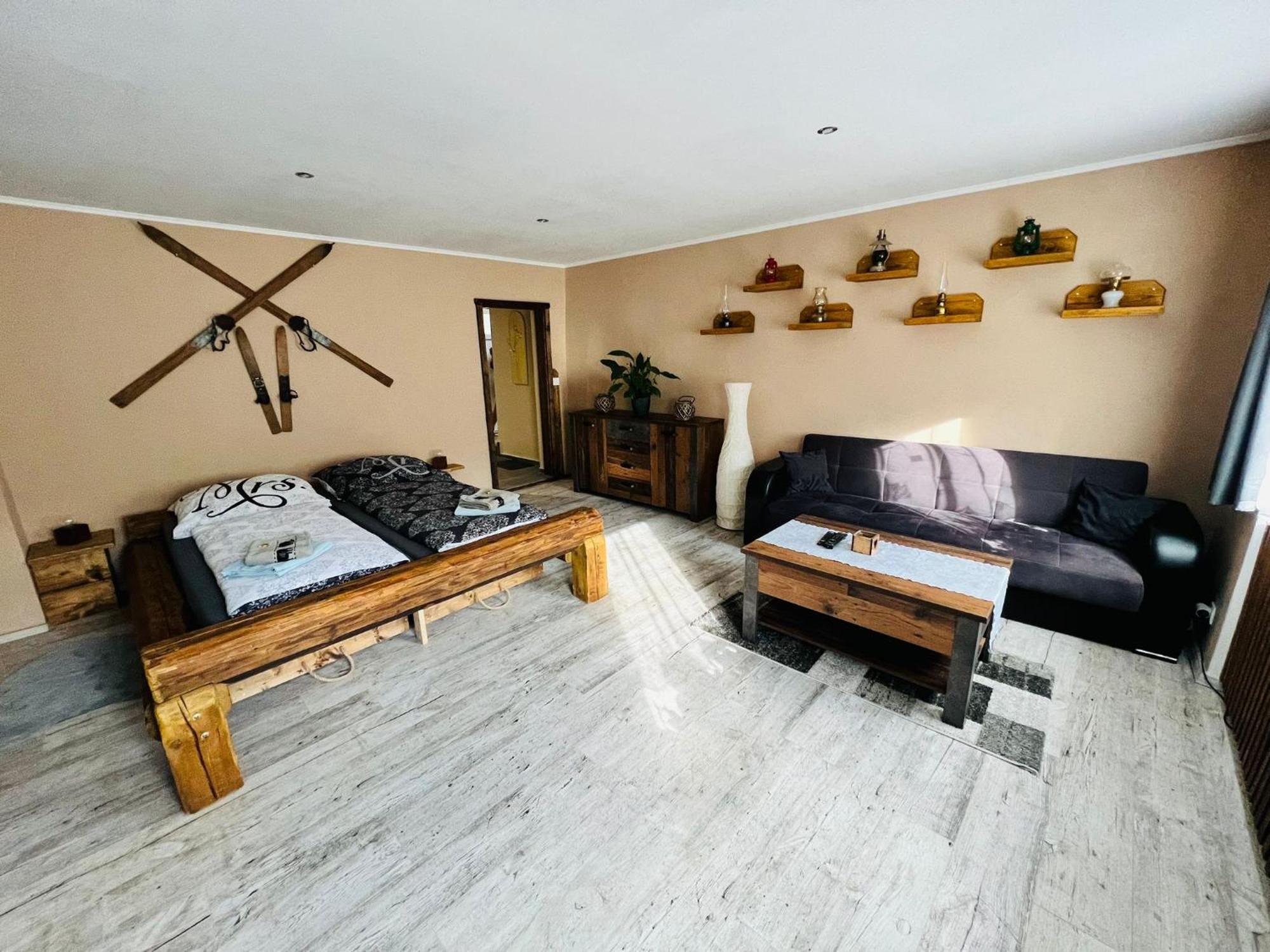 Apartman Houmr ヤーヒモフ エクステリア 写真